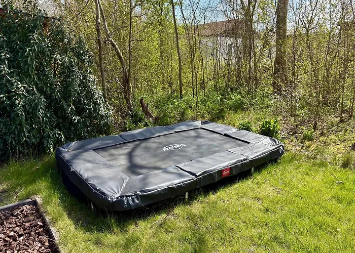 Near Sint Maartenszee Semesterbostad Sint Maartensvlotbrug