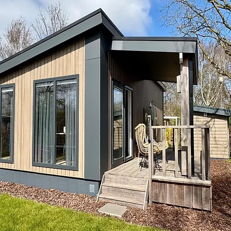 Near Sint Maartenszee Tatil Evi