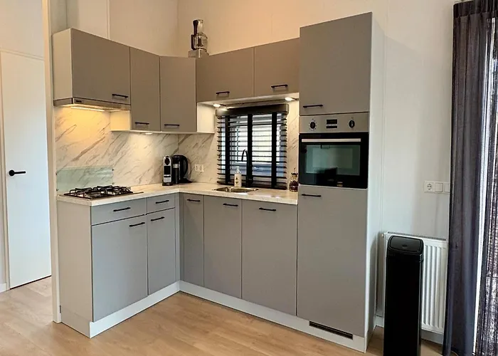 Near Sint Maartenszee Tatil Evi